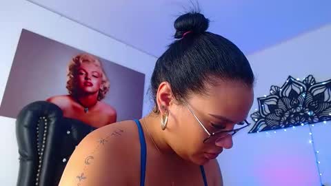 Snapshot of taliana36 chatting on February 2025 12:55:02 PM taliana36 online show from February 2025 12:55:02 PM