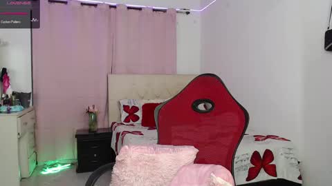 Snapshot of talianamoreno chatting on February 2025 04:27:02 AM taliana modelo independiente online show from February 2025 04:27:02 AM