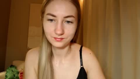 Snapshot of taliiyafiredream chatting on January 2025 05:54:02 AM Kira online show from January 2025 05:54:02 AM