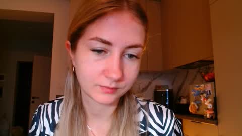  Kira  online show from February 2026 06:19:02 AM