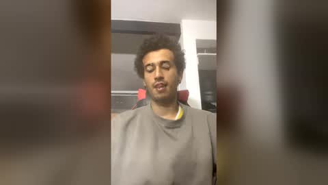 talktome4 online show from February 2026 09:55:01 PM