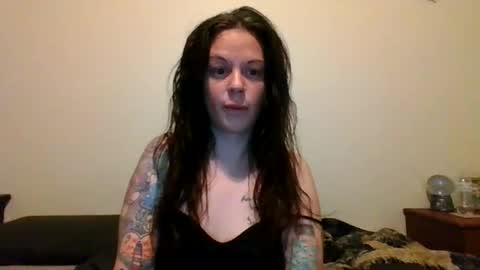 Lily Rhoades online show from May 2026 06:51:02 AM