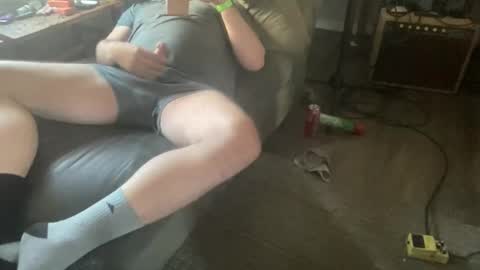 Snapshot of tall_dad_bod chatting on November 2025 08:55:01 PM tall_dad_bod online show from November 2025 08:55:01 PM