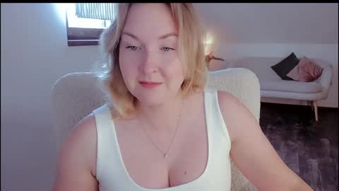 tallinnlove online show from May 2026 08:34:02 AM