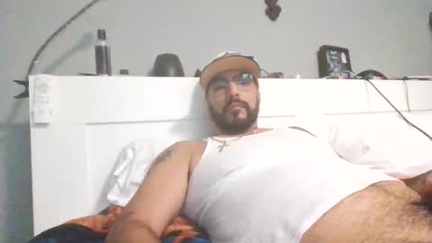 talllatino310 online show from November 2025 07:35:01 PM