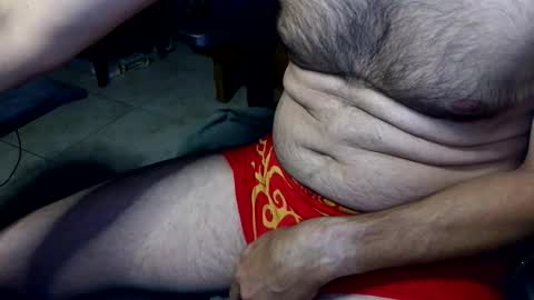Snapshot of talltannhandsome chatting on April 2026 10:41:02 AM talltannhandsome online show from April 2026 10:41:02 AM