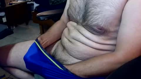 Snapshot of talltannhandsome chatting on May 2026 03:51:02 PM talltannhandsome online show from May 2026 03:51:02 PM