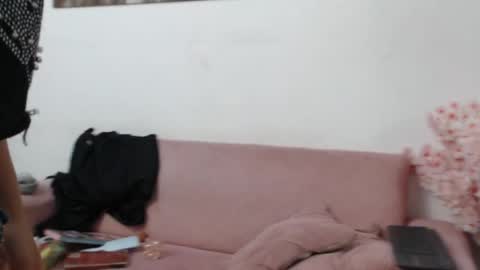 Snapshot of tamar4_f00x chatting on May 2026 12:43:01 PM Hi im sara online show from May 2026 12:43:01 PM