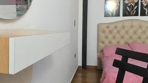 Snapshot of tamar4_f00x chatting on June 2026 12:50:02 PM Hi im sara online show from June 2026 12:50:02 PM