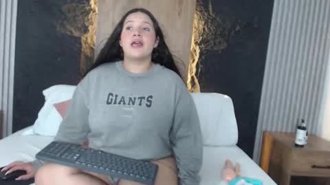 T AMARA online show from February 2026 07:09:02 PM