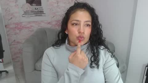 Snapshot of tamara_brown_t chatting on November 2025 02:28:02 AM Tamara online show from November 2025 02:28:02 AM