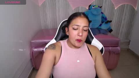 Snapshot of tamara_brown_t chatting on November 2025 02:43:02 AM Tamara online show from November 2025 02:43:02 AM