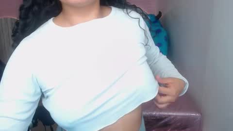 Snapshot of tamara_brown_t chatting on November 2025 03:08:02 AM Tamara online show from November 2025 03:08:02 AM