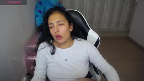 Snapshot of tamara_brown_t chatting on December 2025 02:43:02 AM Tamara online show from December 2025 02:43:02 AM