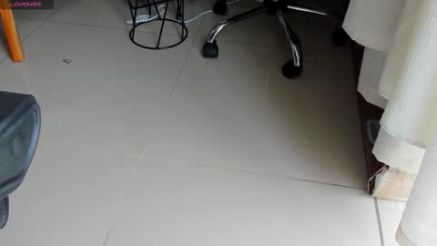 Snapshot of tamara_serra__ chatting on September 2025 06:18:01 PM TAMARA SERRA online show from September 2025 06:18:01 PM