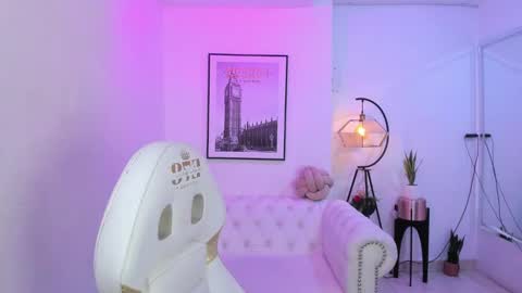 Snapshot of tamara_slimx chatting on December 2024 10:12:02 AM Tamara online show from December 2024 10:12:02 AM