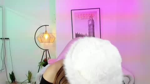 Snapshot of tamara_slimx chatting on February 2025 09:46:02 AM Tamara online show from February 2025 09:46:02 AM