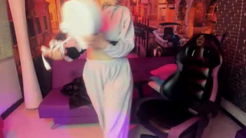 Snapshot of tamara_velezz chatting on March 2026 09:24:02 AM Tamara online show from March 2026 09:24:02 AM