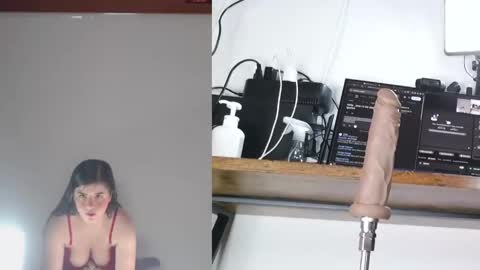 Snapshot of tamaraa_3 chatting on April 2026 03:40:02 AM TAMARA online show from April 2026 03:40:02 AM