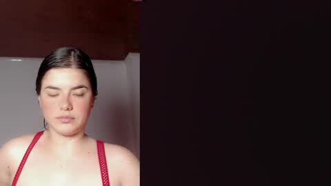 Snapshot of tamaraa_3 chatting on April 2026 03:15:01 AM TAMARA online show from April 2026 03:15:01 AM