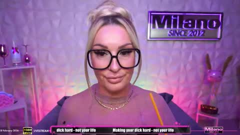 Snapshot of tamaramilano chatting on February 2026 09:27:02 AM TamaraMilano online show from February 2026 09:27:02 AM