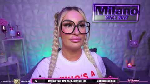 Snapshot of tamaramilano chatting on March 2026 08:51:02 AM TamaraMilano online show from March 2026 08:51:02 AM