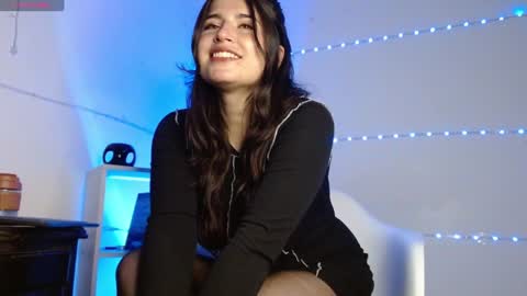 Snapshot of tami_ramirez__ chatting on December 2024 10:08:02 PM Tami online show from December 2024 10:08:02 PM