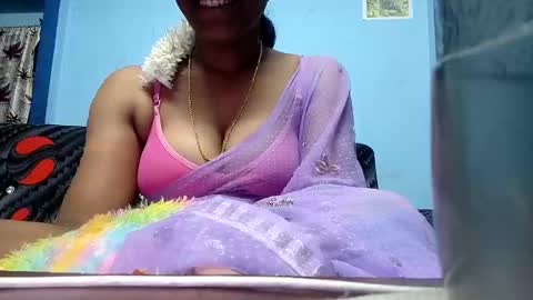 Snapshot of tamilmadhi520 chatting on October 2025 06:08:01 PM tamilmadhi520 online show from October 2025 06:08:01 PM