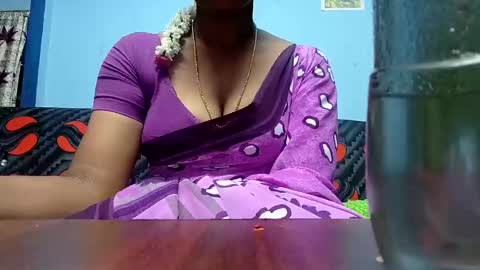 Snapshot of tamilmadhi520 chatting on November 2025 06:06:01 PM tamilmadhi520 online show from November 2025 06:06:01 PM