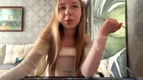 Jenny online show from April 2026 11:23:02 AM