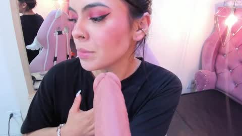 Snapshot of tammy_777 chatting on February 2025 08:39:01 AM TAMMY online show from February 2025 08:39:01 AM