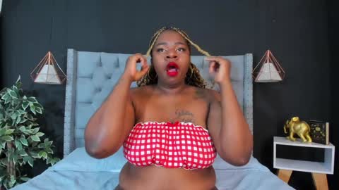 Snapshot of tammy__vega chatting on February 2025 04:05:01 AM online show from February 2025 04:05:01 AM
