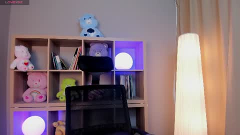 tammy_bellini_ online show from July 2026 12:42:02 PM