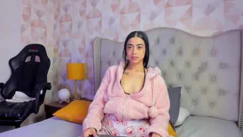 Snapshot of tammy_greyy chatting on January 2025 12:48:01 AM Tammy online show from January 2025 12:48:01 AM