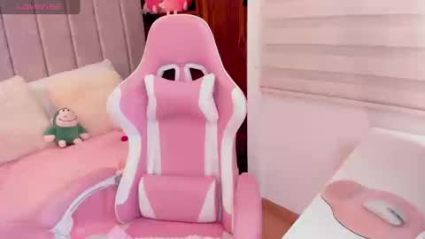 Snapshot of tammy_w chatting on September 2025 08:03:01 PM Tammy online show from September 2025 08:03:01 PM