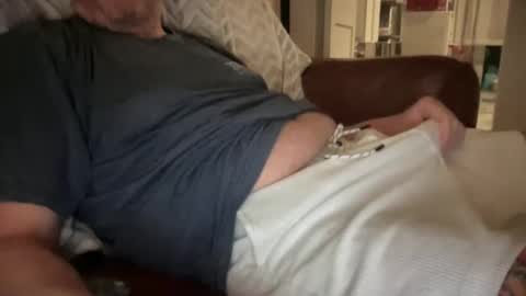 Snapshot of tampabatorbro chatting on December 2025 11:47:02 PM tampabatorbro online show from December 2025 11:47:02 PM