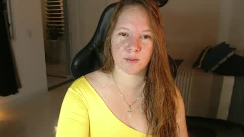 Snapshot of tamy_shine87 chatting on February 2026 02:54:01 AM Im Samy online show from February 2026 02:54:01 AM