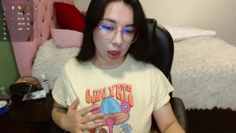 Snapshot of tani_love chatting on March 2026 02:05:02 AM Tania Torrez online show from March 2026 02:05:02 AM