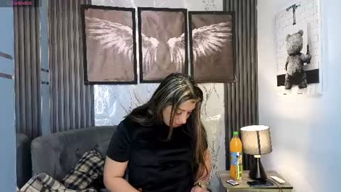 Snapshot of tania_cambridge chatting on July 2026 08:57:02 PM online show from July 2026 08:57:02 PM