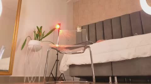 Tania Dias online show from May 2026 07:30:02 PM