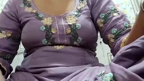 taniya_roy4628 online show from March 2026 11:26:02 AM