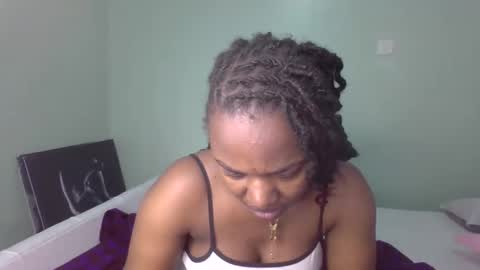 Snapshot of tannia004 chatting on January 2025 01:36:02 PM tania online show from January 2025 01:36:02 PM