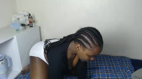 Snapshot of tannia004 chatting on October 2025 02:08:02 AM tania online show from October 2025 02:08:02 AM