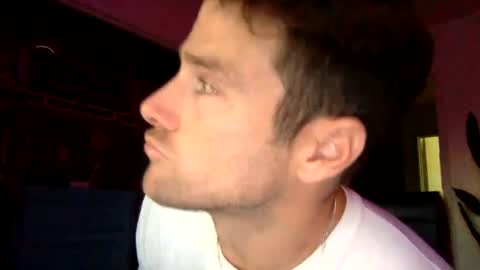 Dr. Love online show from September 2025 12:23:02 AM