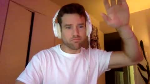 Dr. Love online show from October 2025 12:36:02 PM