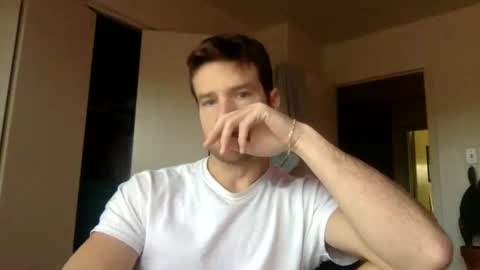 Dr. Love online show from November 2025 01:54:01 PM