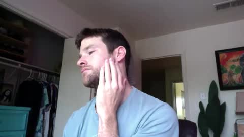 Snapshot of tantrichealing chatting on May 2026 04:33:01 PM Dr. Love online show from May 2026 04:33:01 PM