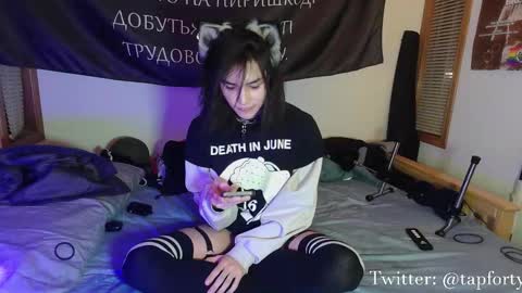 tap_forty online show from December 2025 04:29:01 AM