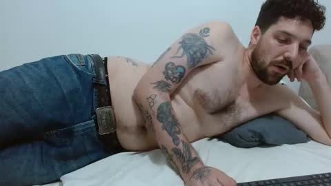 Snapshot of tap_hand2 chatting on March 2026 09:32:01 PM jimmy online show from March 2026 09:32:01 PM