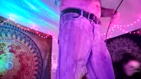 Snapshot of tap_water_drinking chatting on April 2026 06:36:01 AM rad online show from April 2026 06:36:01 AM